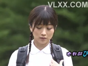 Clip sex địt nhau với em cave vú to được thằng bạn quay phim cho